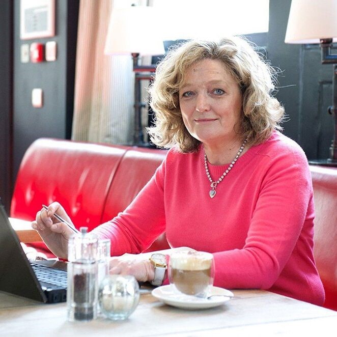 YOUR HR HUB - FRANCES GILLESPIE HR logo